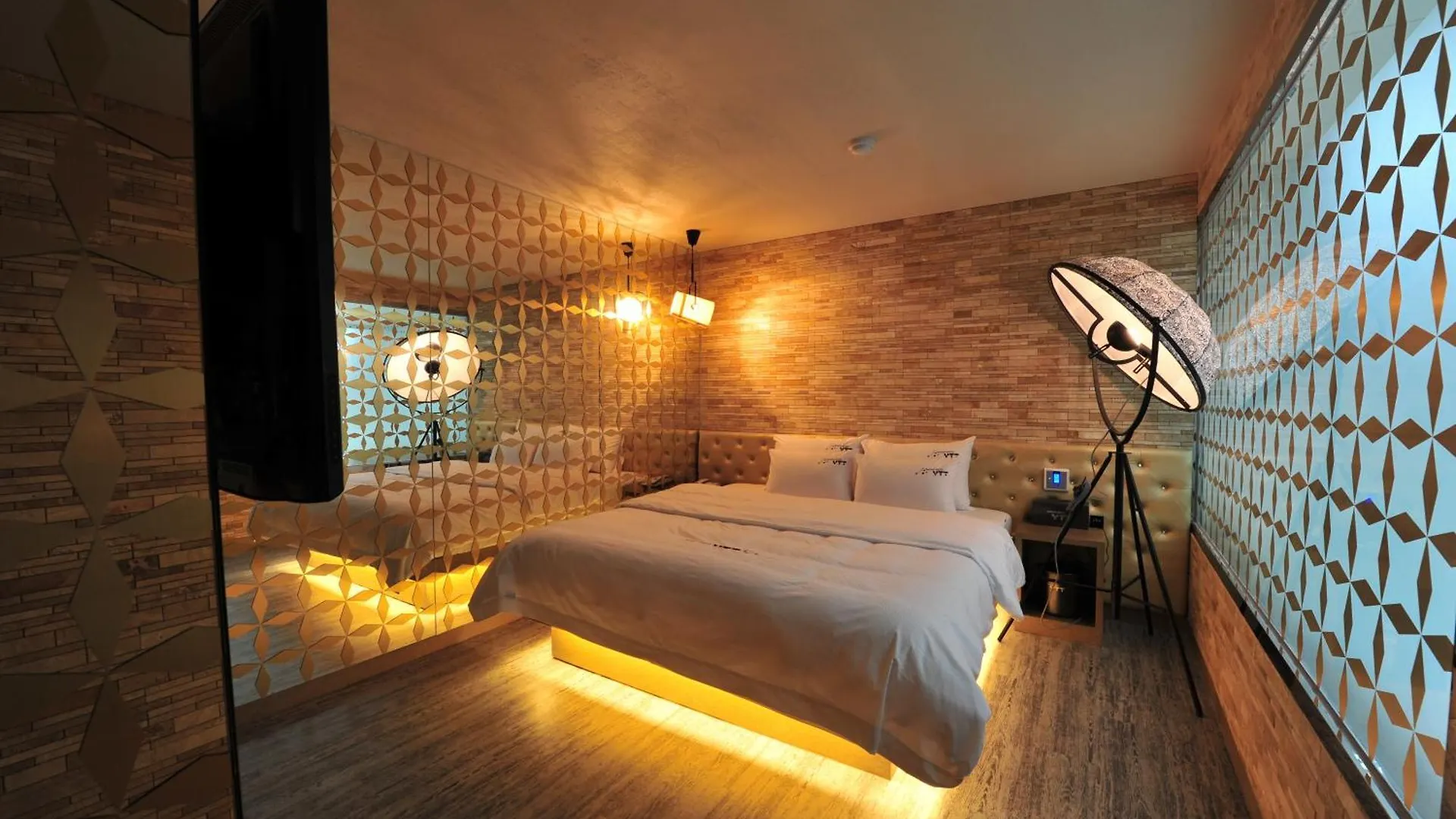 Ytt Hotel 釜山 2*,